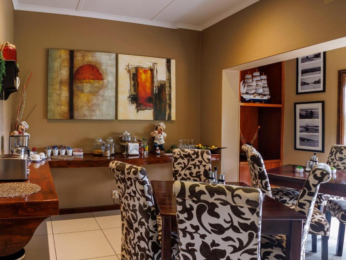 Moonriver Guesthouse Upington Eksteriør bilde