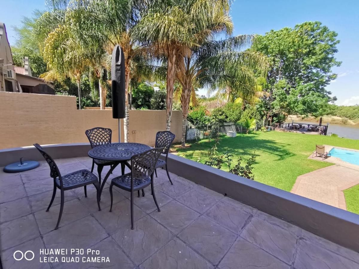 Moonriver Guesthouse Upington Eksteriør bilde